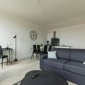  Appartement Le Dallas - T2 Moderne Avec 1 Et 1 Canapé Lit France